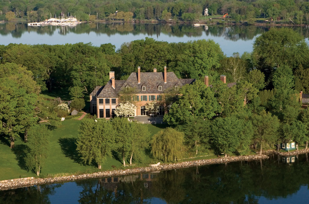 Pillsbury/Jundt house with Lake Minnetonka view