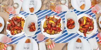 Crawfish-Feast_Outdoor-Summer-Entertaining-Tabletop