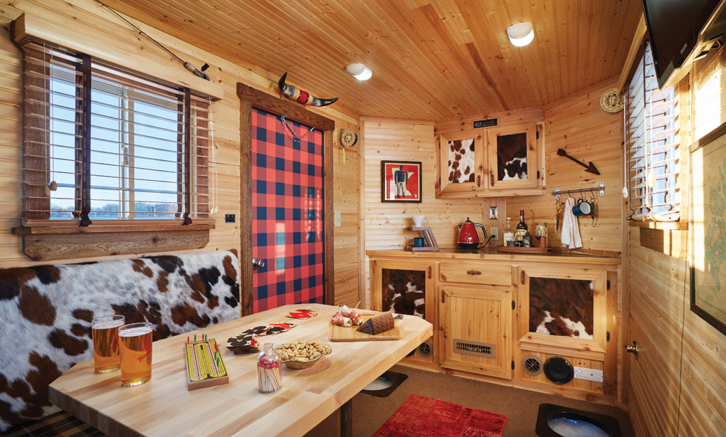 Cozy and Functional Ice Fishing House Ideas