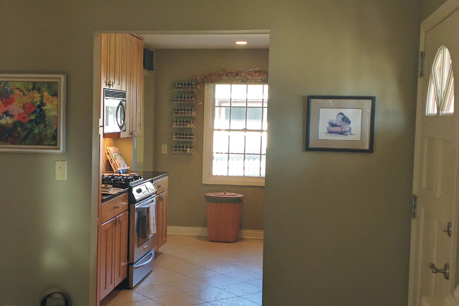 The "before" photo of a kitchen before it was remodeled by Maison Kitchen + Bath.