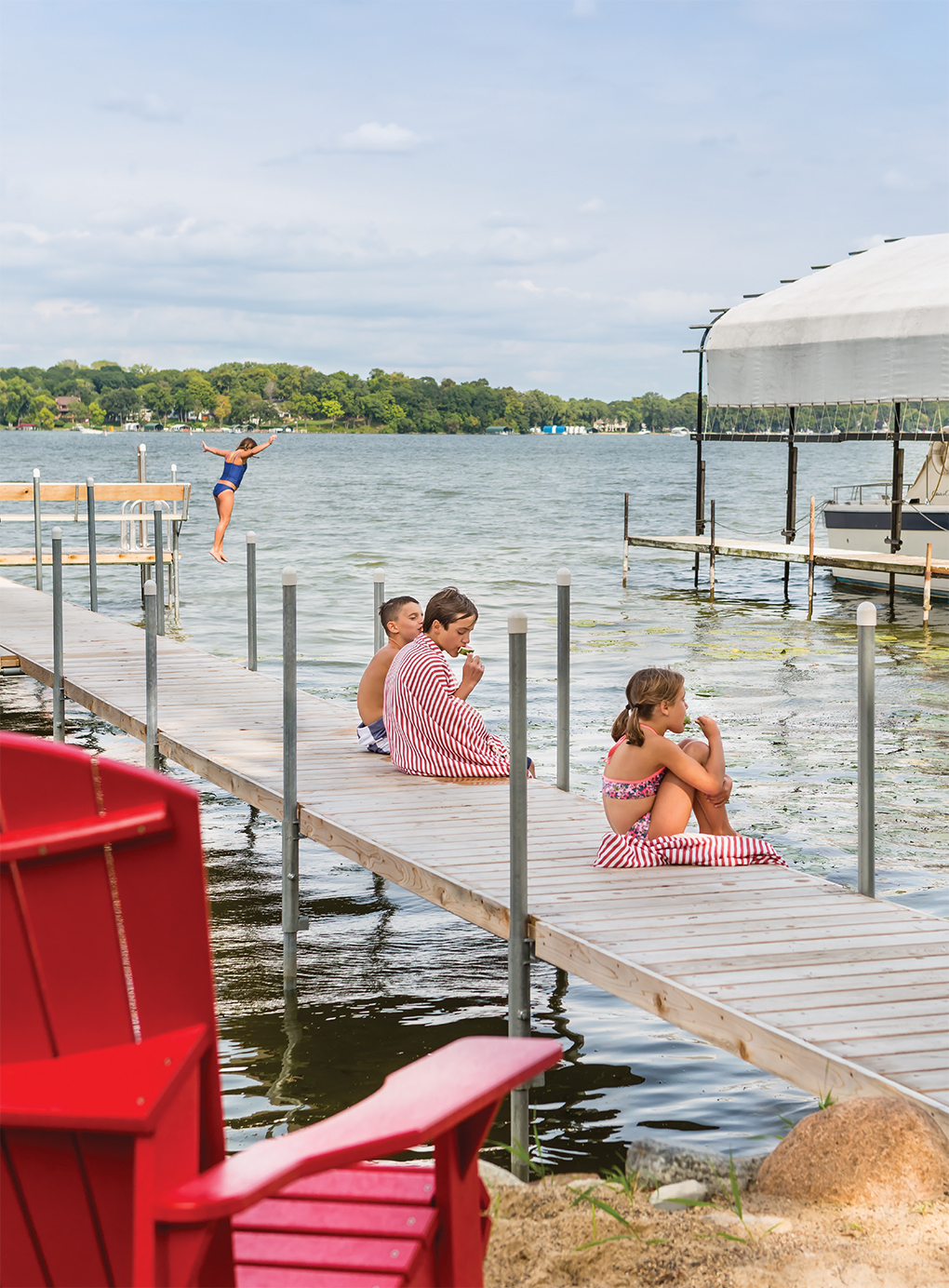 Lake Minnetonka is what it’s all about for (left to right) Melissa, Griffin Zosel, 10, Alex Remick, 13, and Sloane.