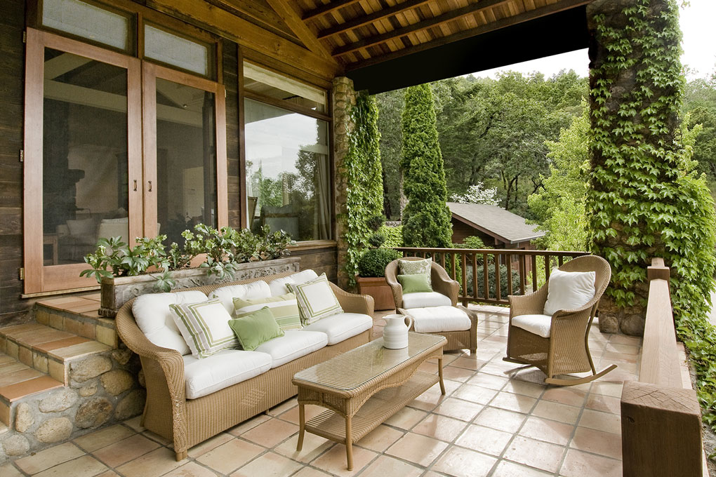 50 Patio Privacy Ideas to Help You Relax in Comfort