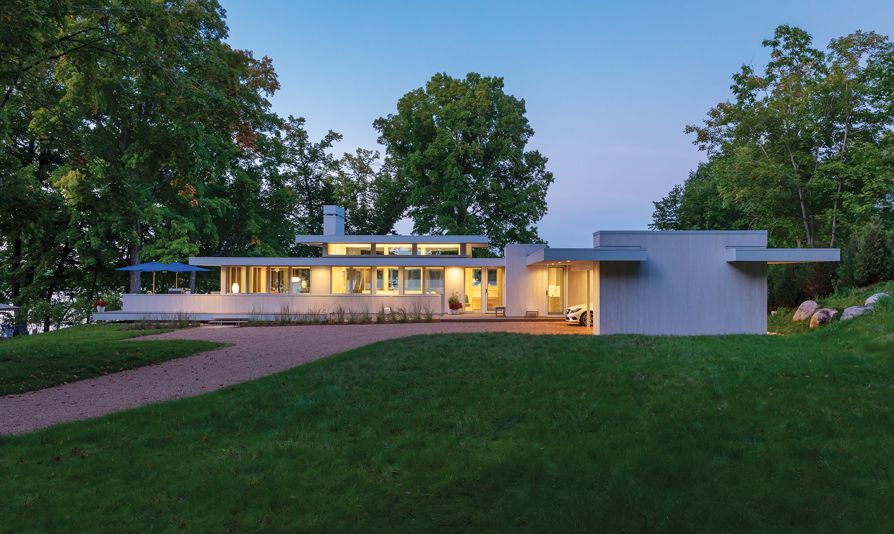 A Look Inside Architect Charles Stinson's FamilyFocused Lake Home